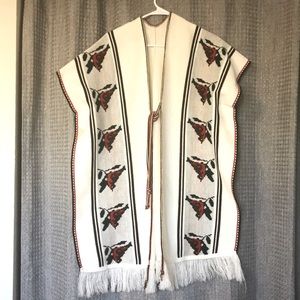 Vintage White Knit 70’s Poncho With Red Cardinals. - image 1